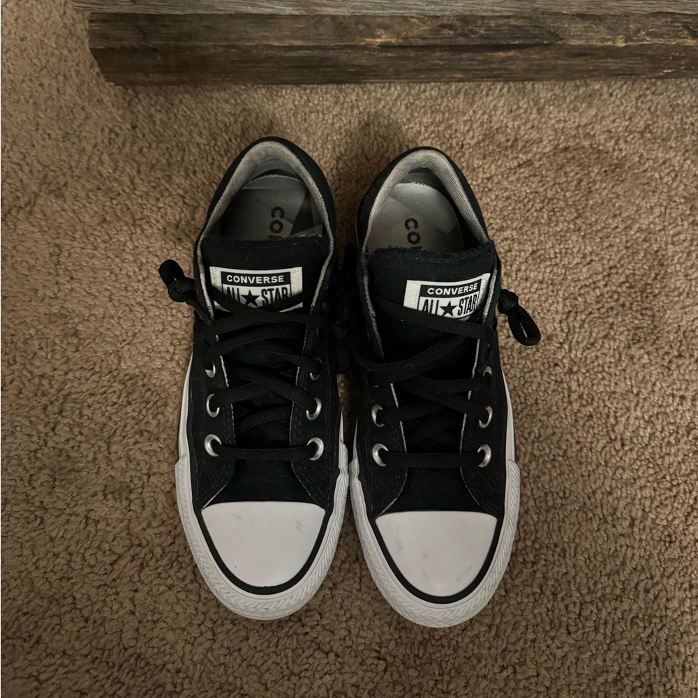Black Chuck Taylor Converse Women’s Size 5 - Picture 1 of 4